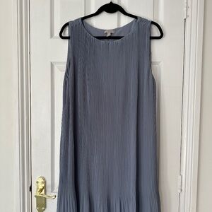 H+M Short Sleeveless dress, Sz M US, pigeon blue, never worn.